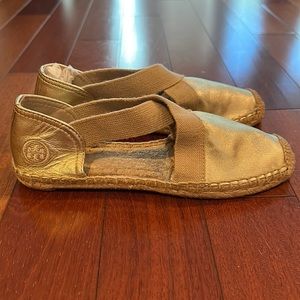 Gold Tory Burch summer flats